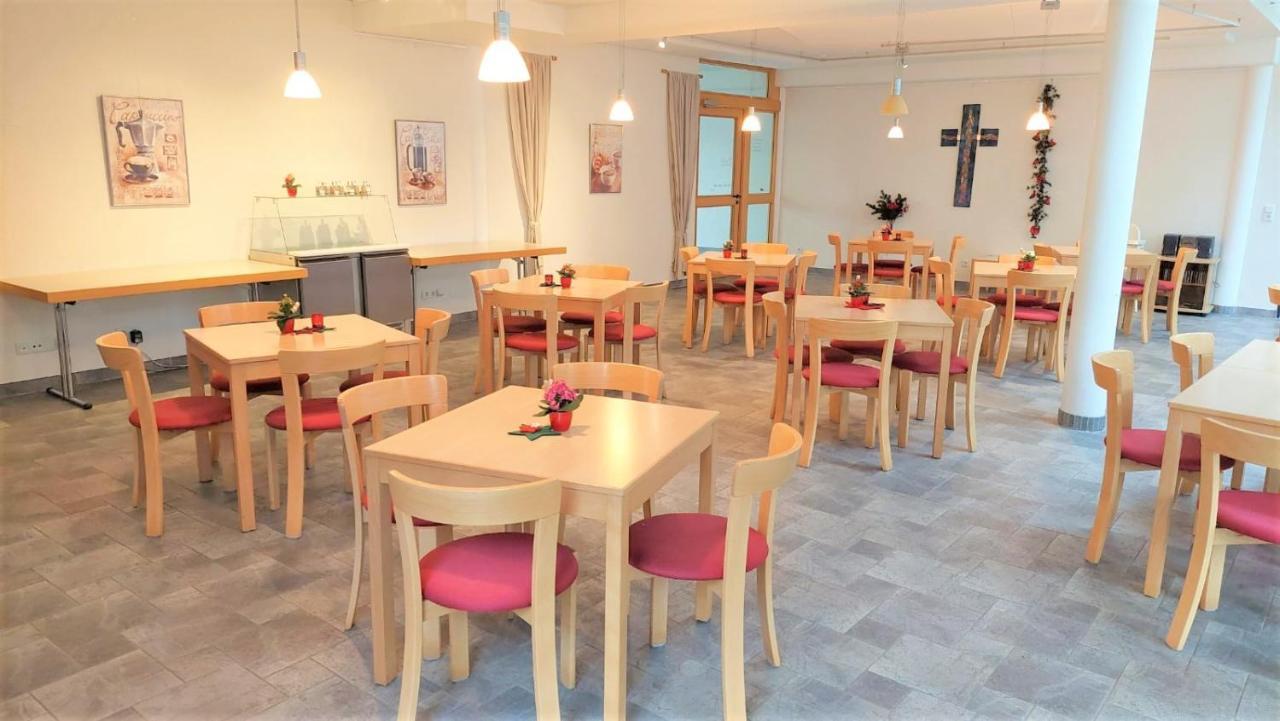 Gaestehaus Tabor Marburg ภายนอก รูปภาพ